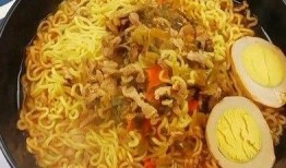 酸菜方便面爆料视频大全,视频大全带你探秘美味背后的秘密